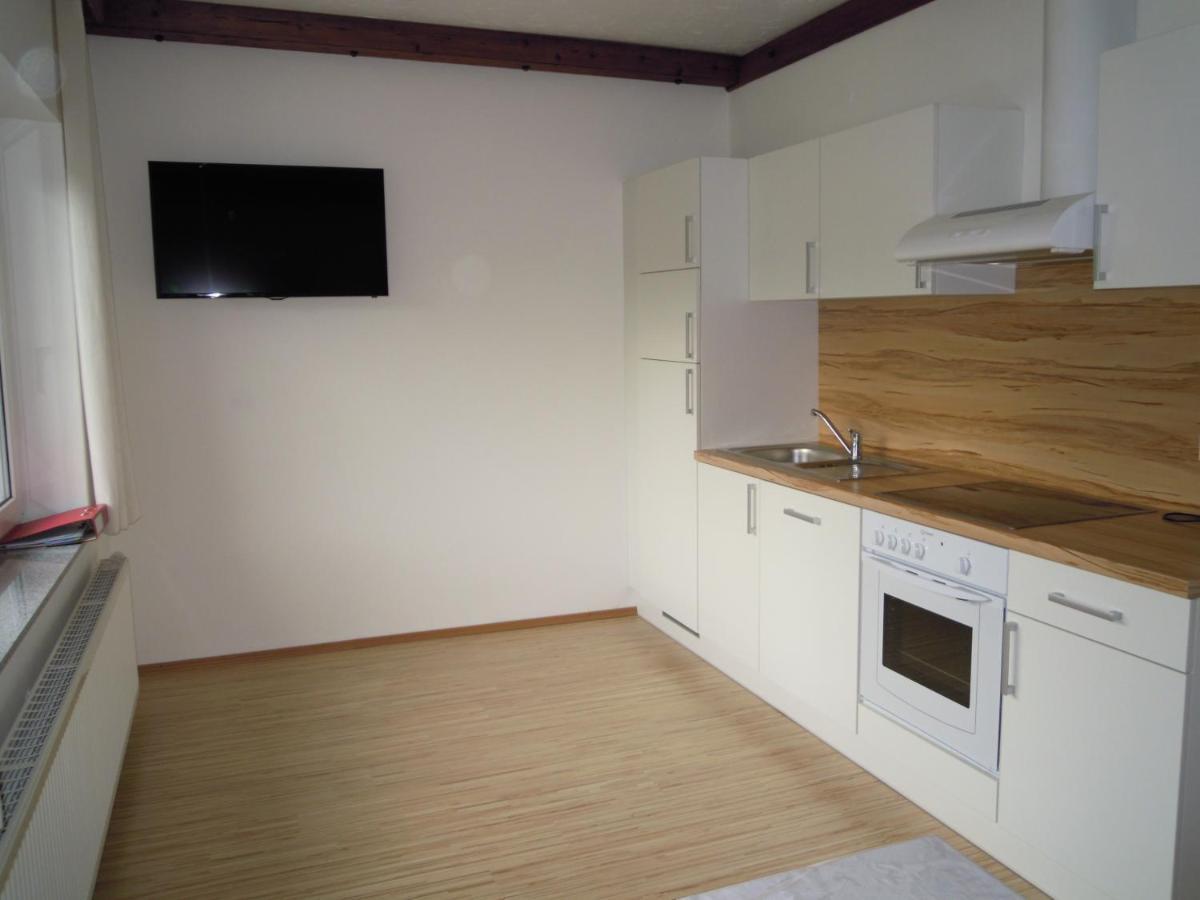 Ferienwohnungen Familie Jarnig Inge Gortschach  Room photo