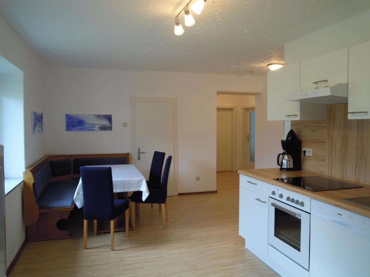 Ferienwohnungen Familie Jarnig Inge Gortschach  Room photo